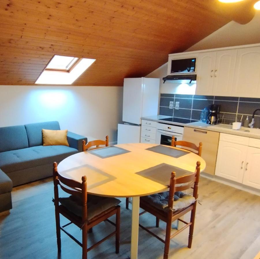 Superbe Appartement Tout Confort Lyaud Luaran gambar